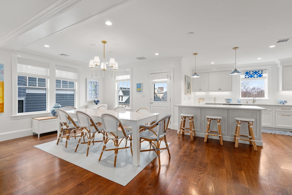 27 Summit Avenue, Unit 27 Brookline, MA 02446 - Photo 7 of 26