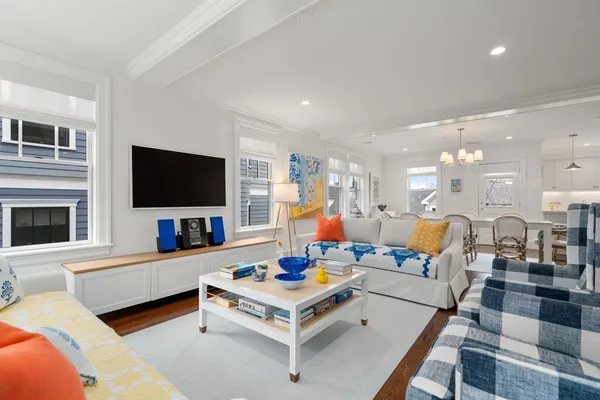 $2,795,000 | 27 Summit Avenue, Unit 27, Brookline, MA 02446