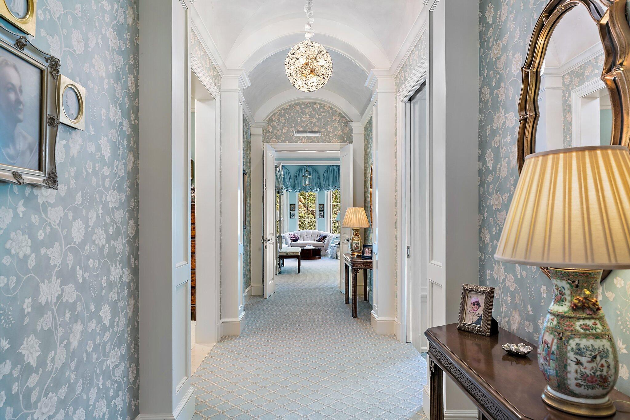 124 Bears Club Drive Jupiter, FL 33477 - Photo 15 of 67 a view of a livingroom with furniture and a window