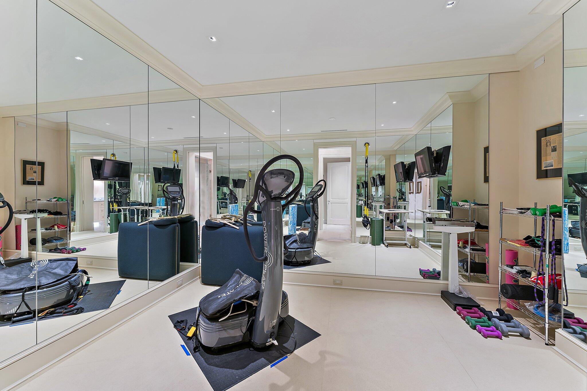 124 Bears Club Drive Jupiter, FL 33477 - Photo 19 of 67 031-124BearsClubDr-Jupiter-FL-SMALL