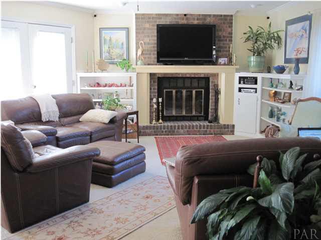 3525 Dunfries Road Pensacola, FL 32503 - Photo 7 of 24 Gallery Image 7