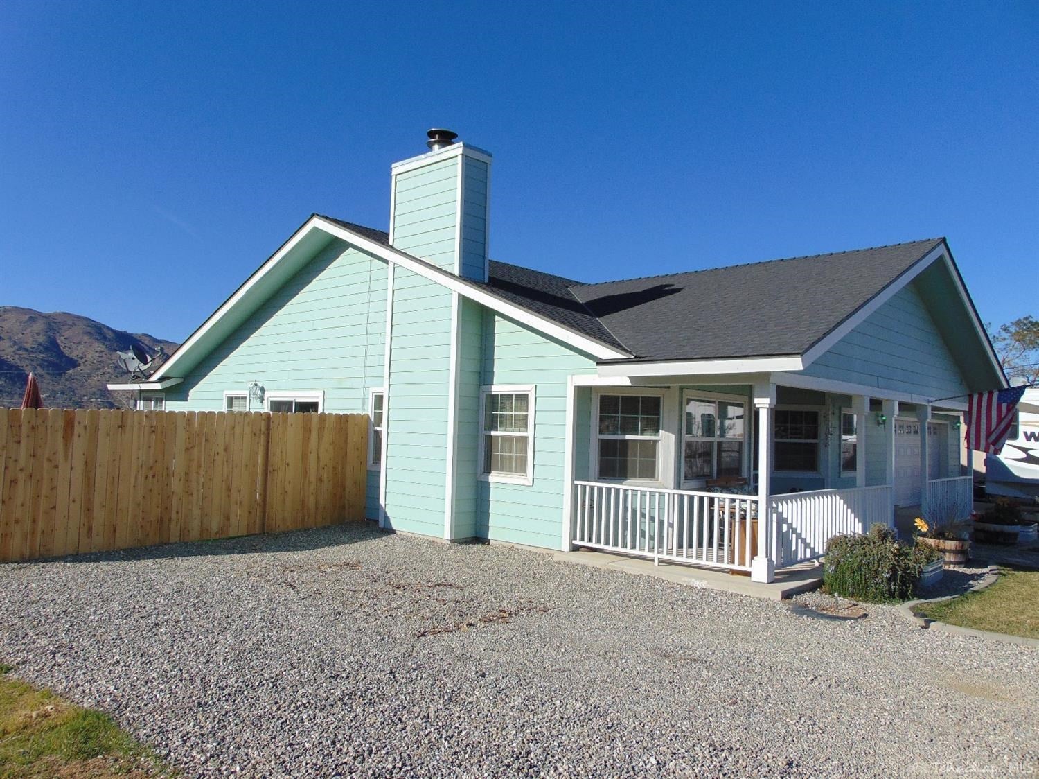 21721 Ripple Lane Tehachapi, CA 93561 - Photo 6 of 43 Gallery Image 6