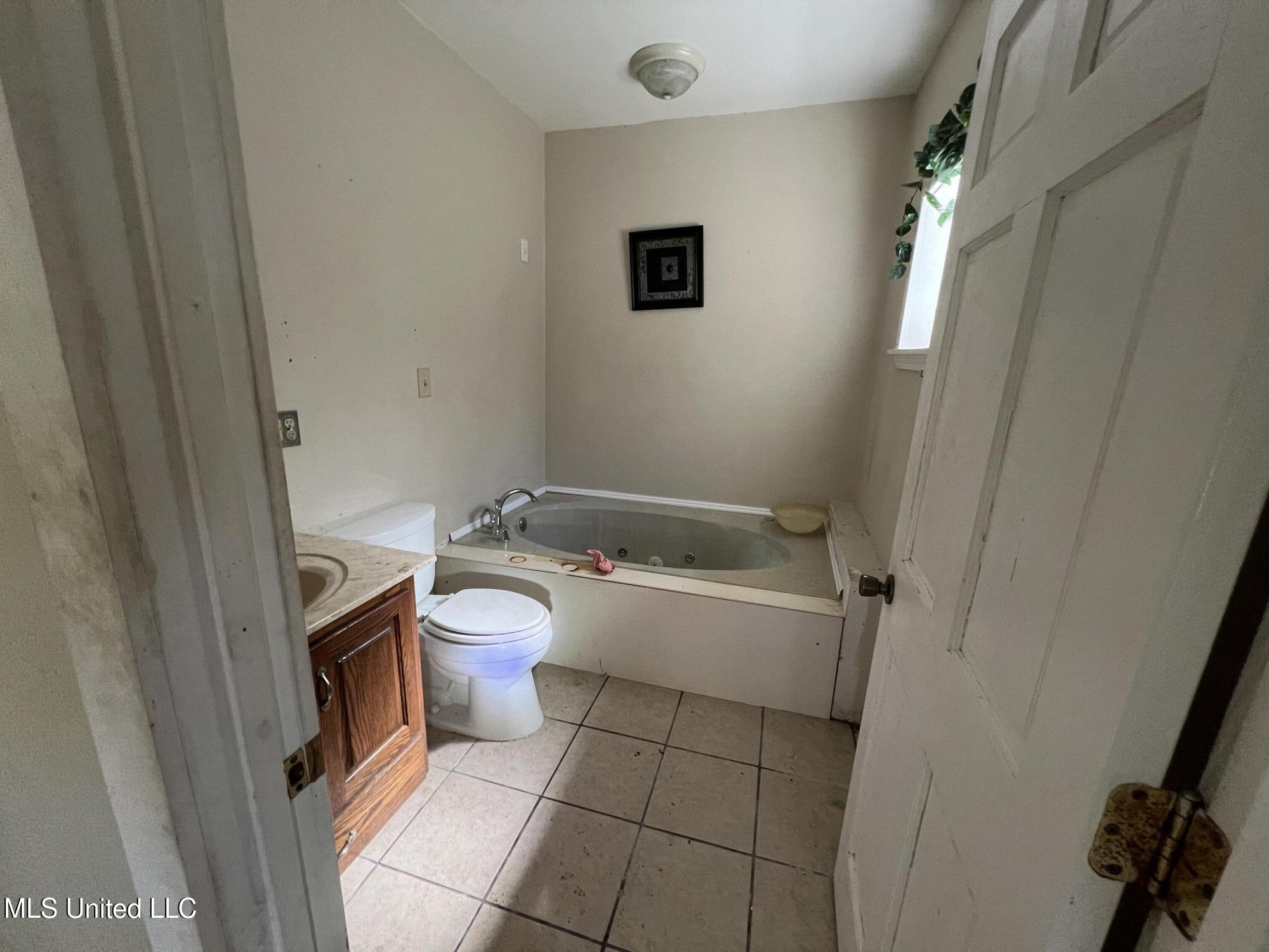 4812 Community Avenue Moss Point, MS 39563 - Photo 23 of 28 IMG_4473
