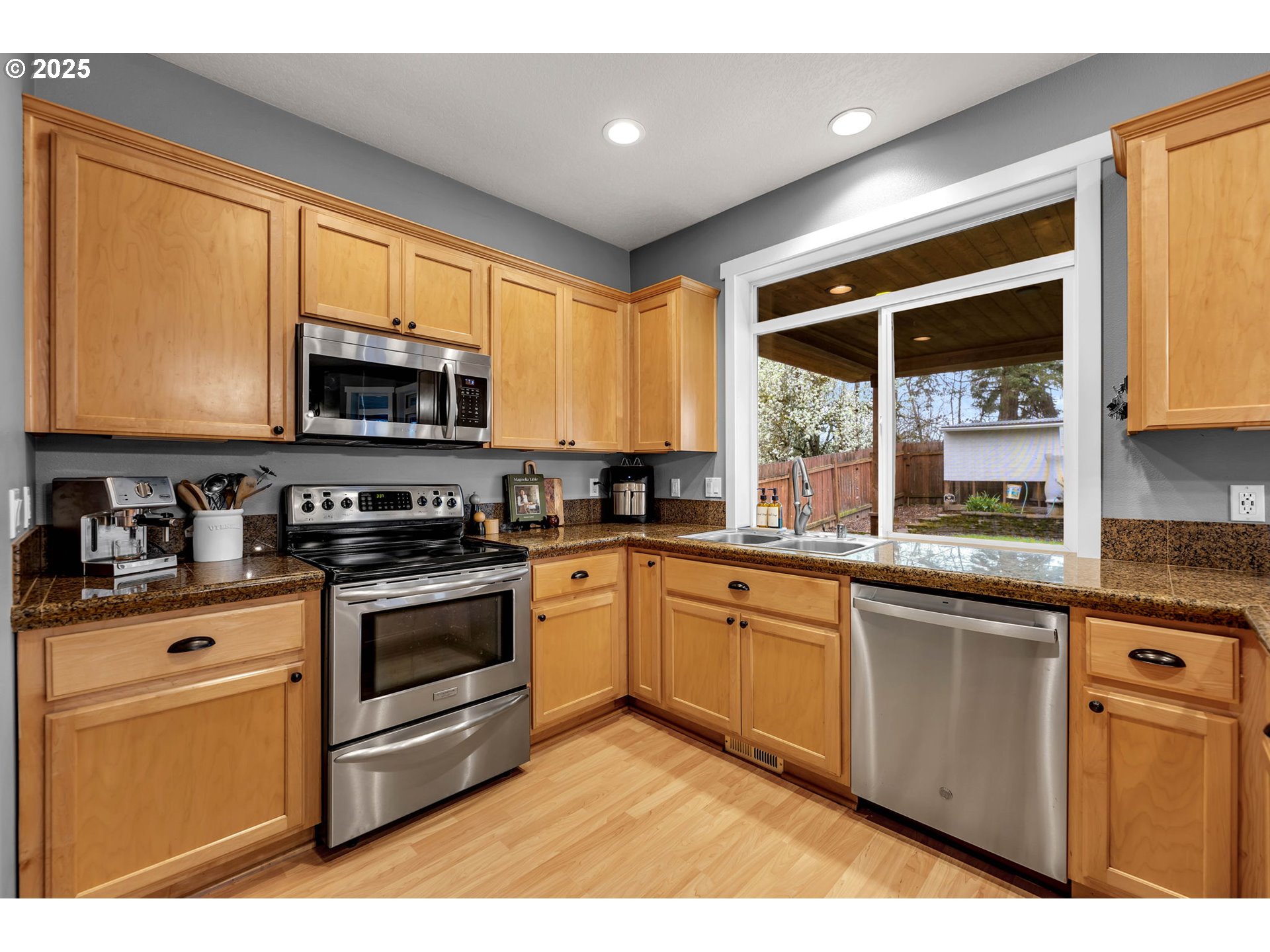 1910 North 9th Way Ridgefield, WA 98642 - Photo 13 of 48