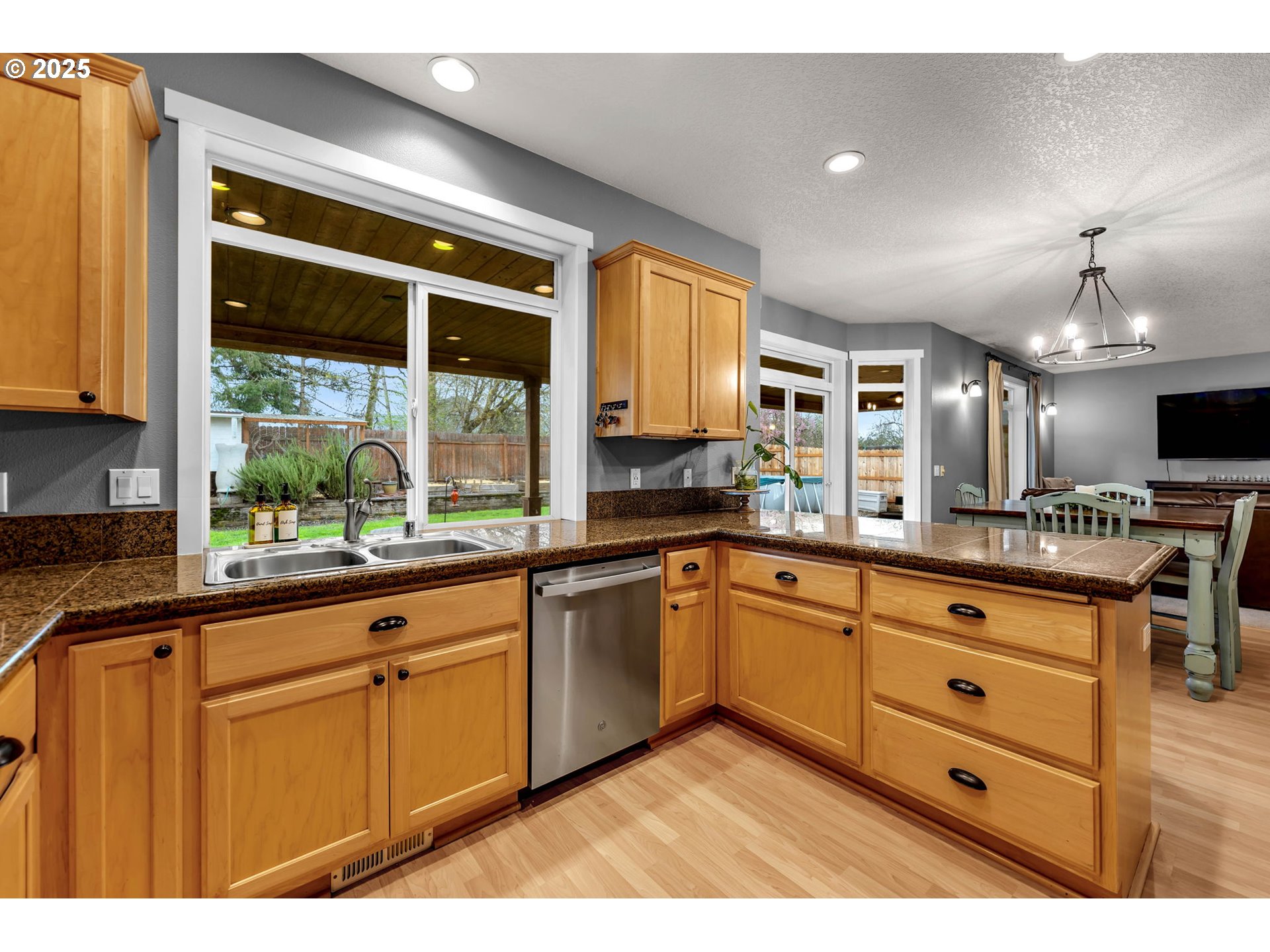 1910 North 9th Way Ridgefield, WA 98642 - Photo 14 of 48