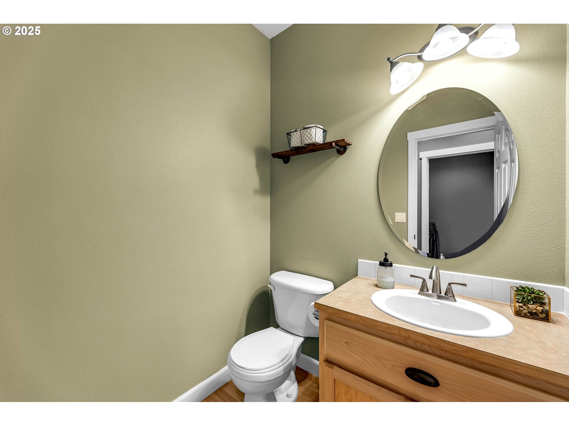 1910 North 9th Way Ridgefield, WA 98642 - Photo 24 of 48