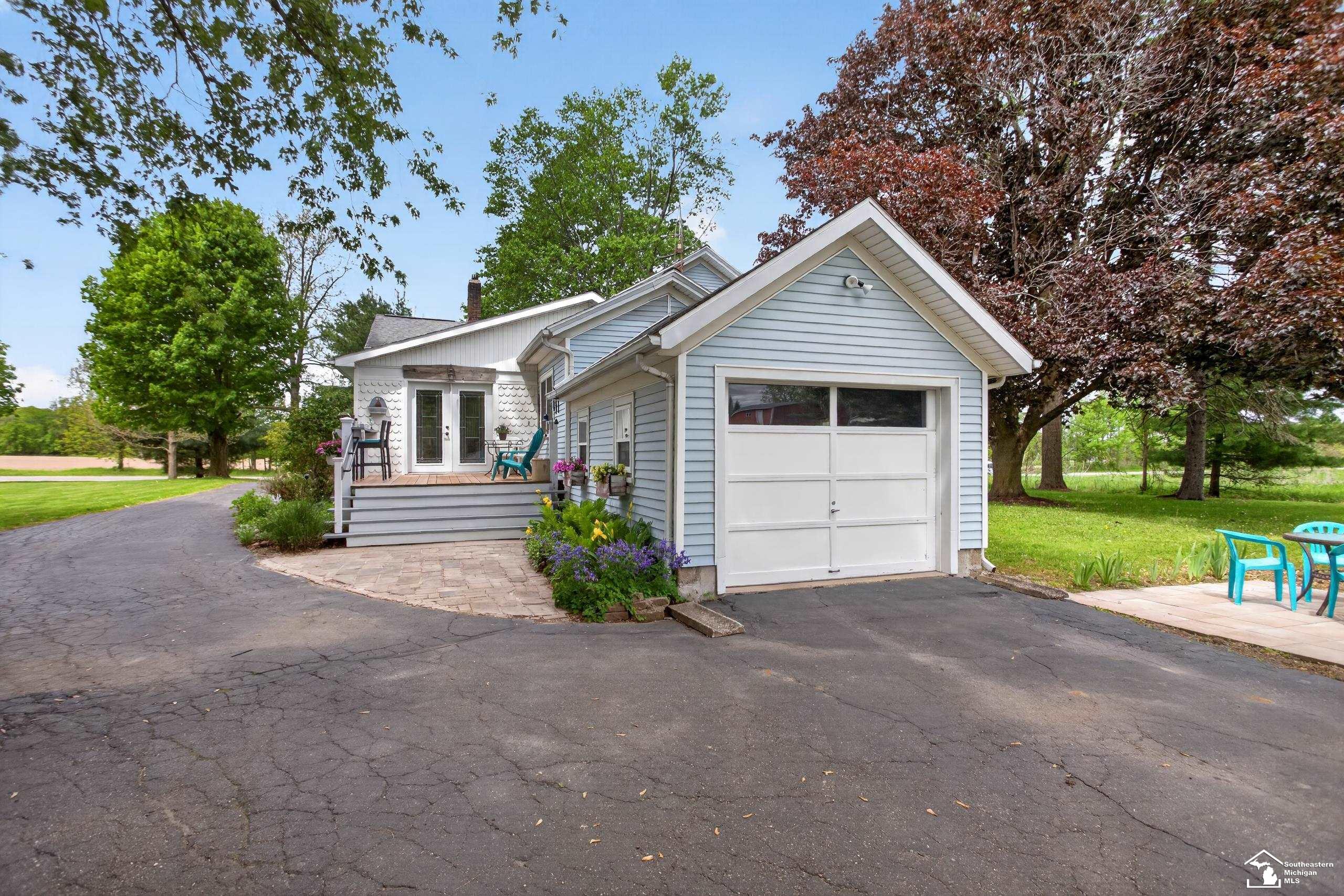 4691 Jackson Road Leslie, MI 49251 - Photo 5 of 37