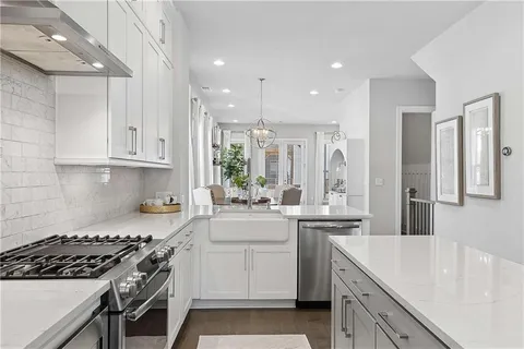 $625,000 | 4302 Parkside Place, Atlanta, GA 30342