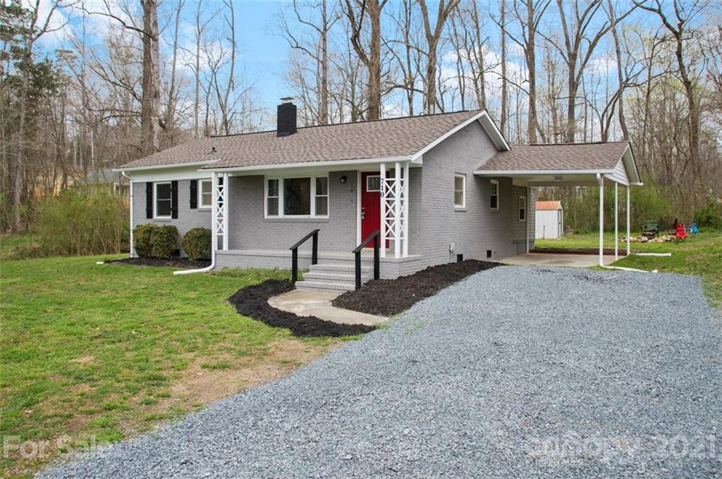 710 Concord Road Albemarle, NC 28001 - Photo 4 of 22 Gallery Image 4