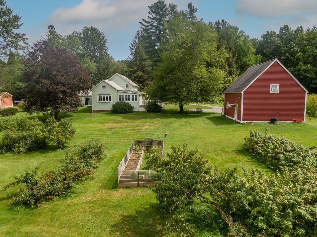 55 Baker Street Amherst, MA 01002 - Photo 2 of 29 Gallery Image 2