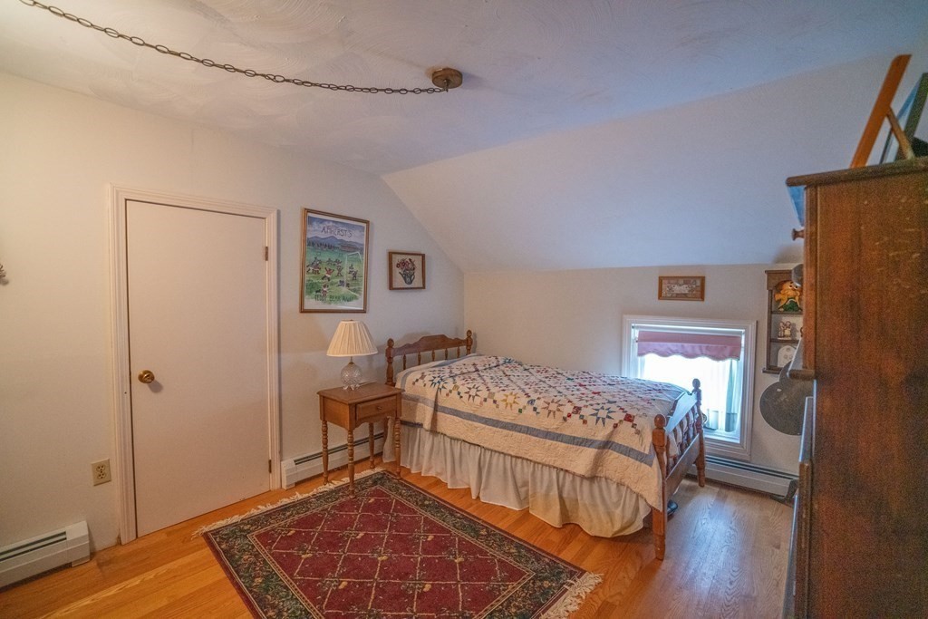 55 Baker Street Amherst, MA 01002 - Photo 23 of 29 Gallery Image 23