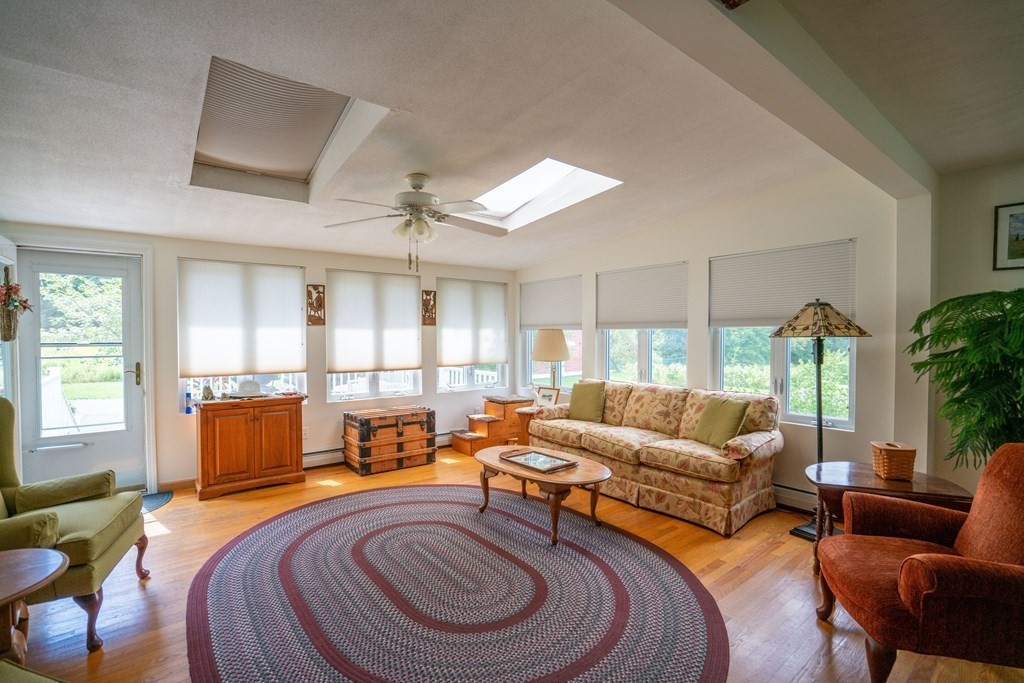 55 Baker Street Amherst, MA 01002 - Photo 7 of 29 Gallery Image 7
