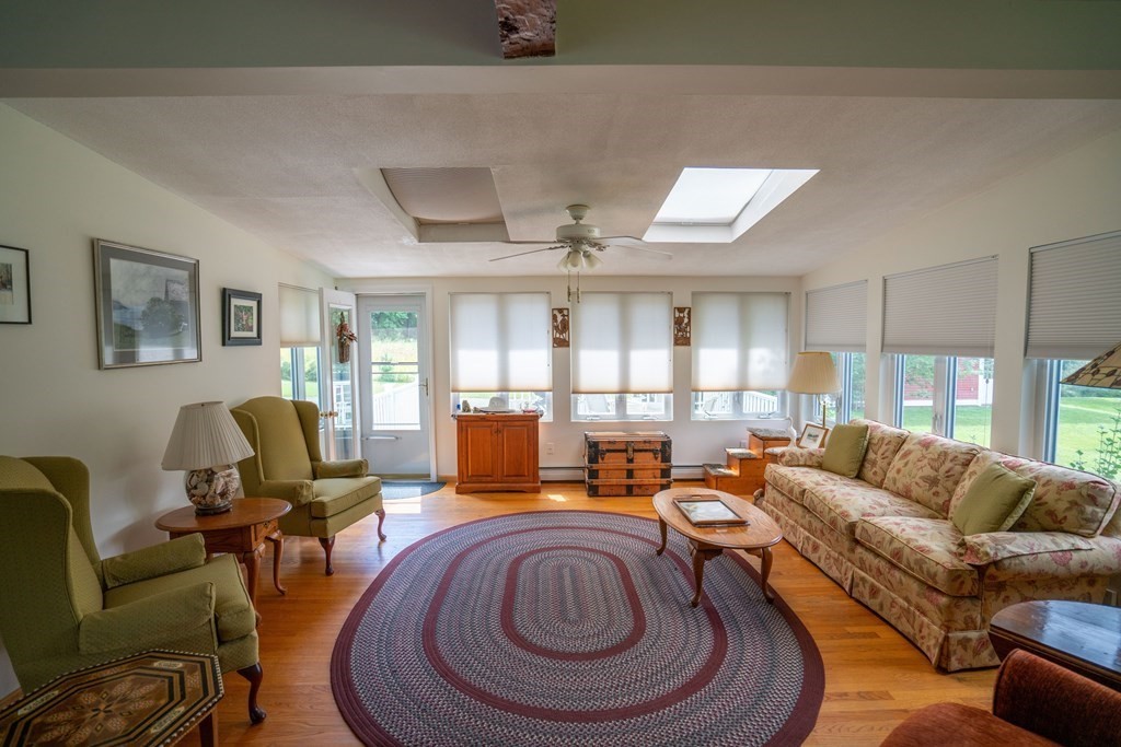 55 Baker Street Amherst, MA 01002 - Photo 8 of 29 Gallery Image 8