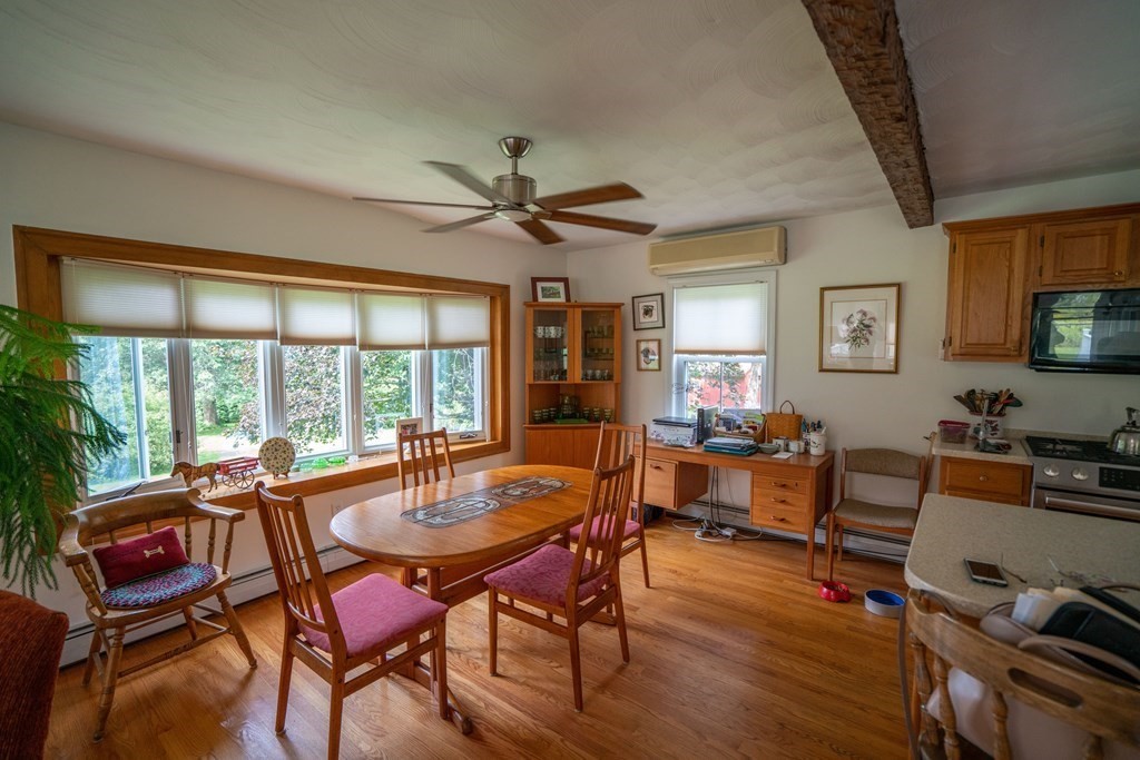 55 Baker Street Amherst, MA 01002 - Photo 9 of 29 Gallery Image 9
