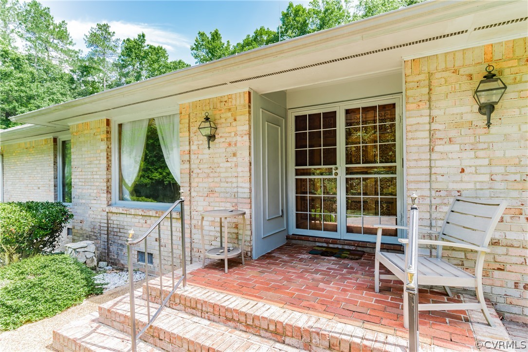 9010 Reigate Road Chesterfield, VA 23236 - Photo 3 of 50