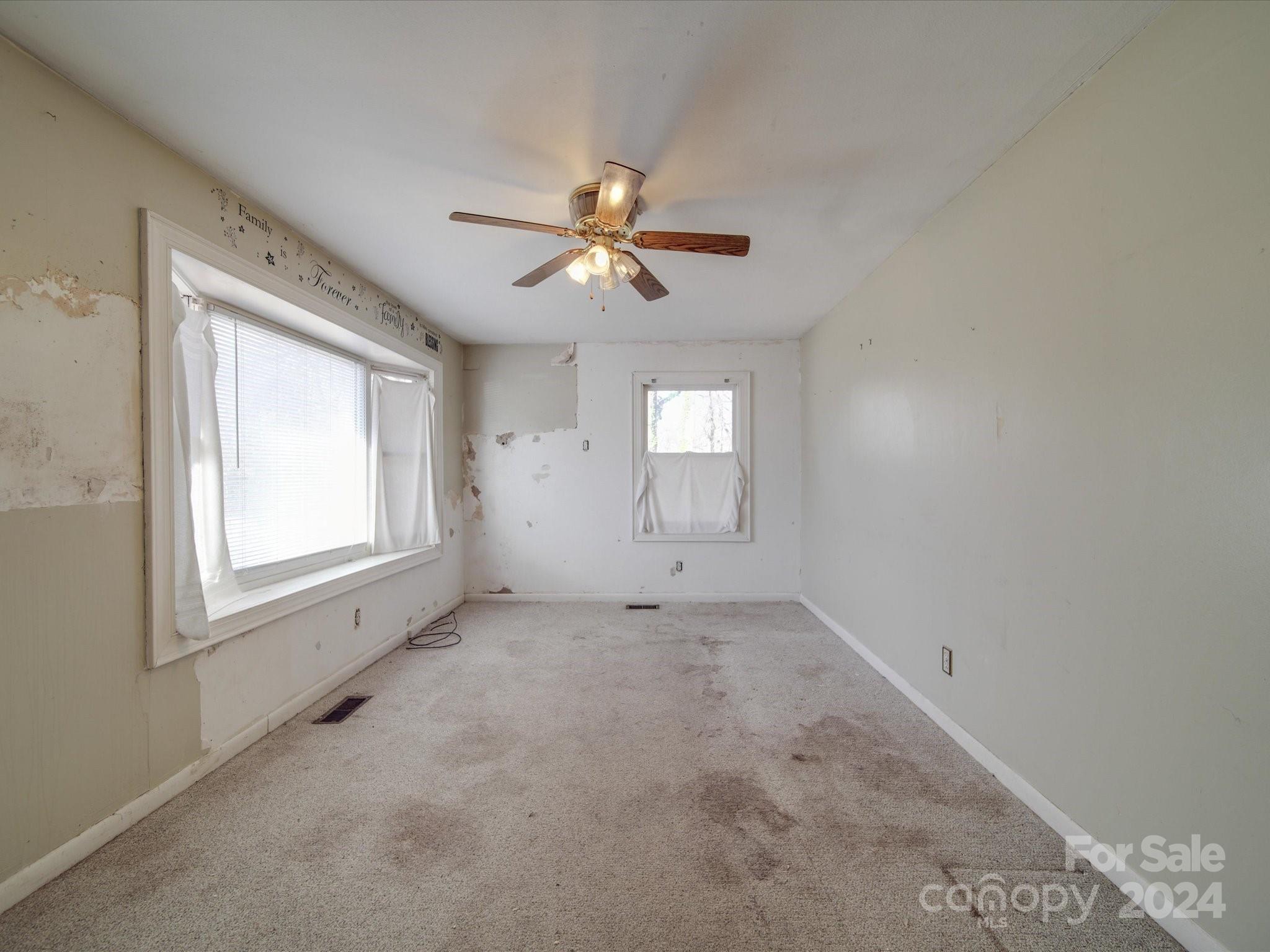 1910 Union Road Gastonia, NC 28054 - Photo 3 of 45 Gallery Image 3