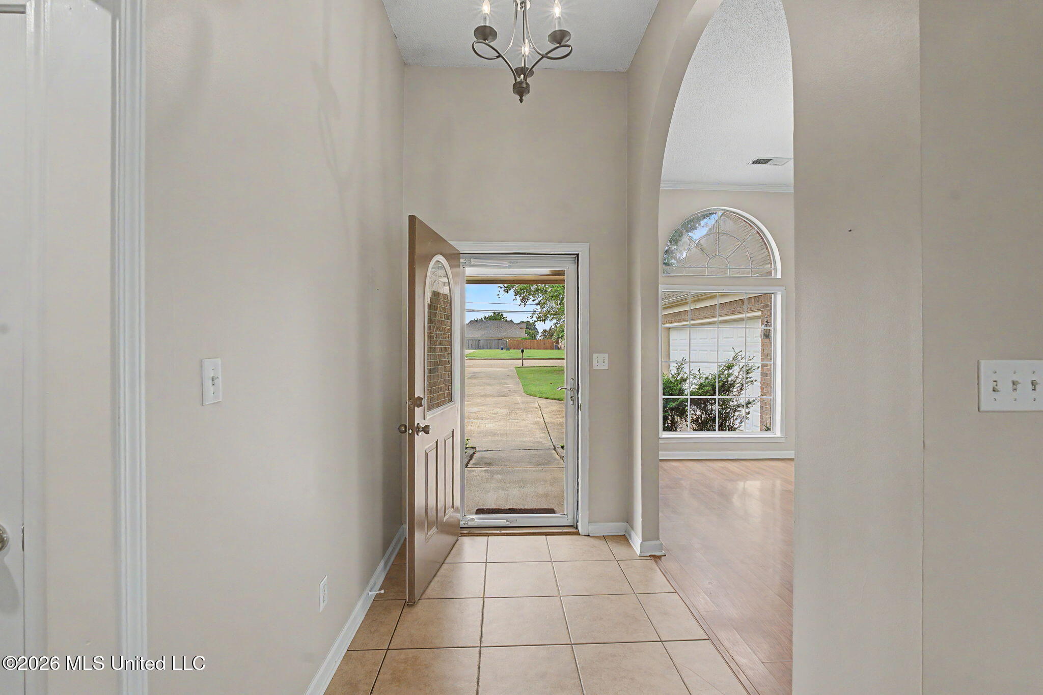1337 Holly Springs Road Hernando, MS 38632 - Photo 7 of 33 7-web-or-mls-1337 Holly Springs Rd-06