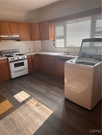 $297,000 | 1607 West Genesee Street, Syracuse, NY 13204