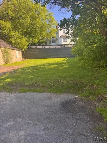 $297,000 | 1607 West Genesee Street, Syracuse, NY 13204