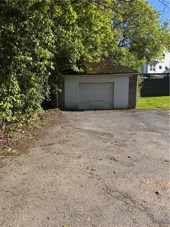 $297,000 | 1607 West Genesee Street, Syracuse, NY 13204