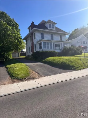 $297,000 | 1607 West Genesee Street, Syracuse, NY 13204