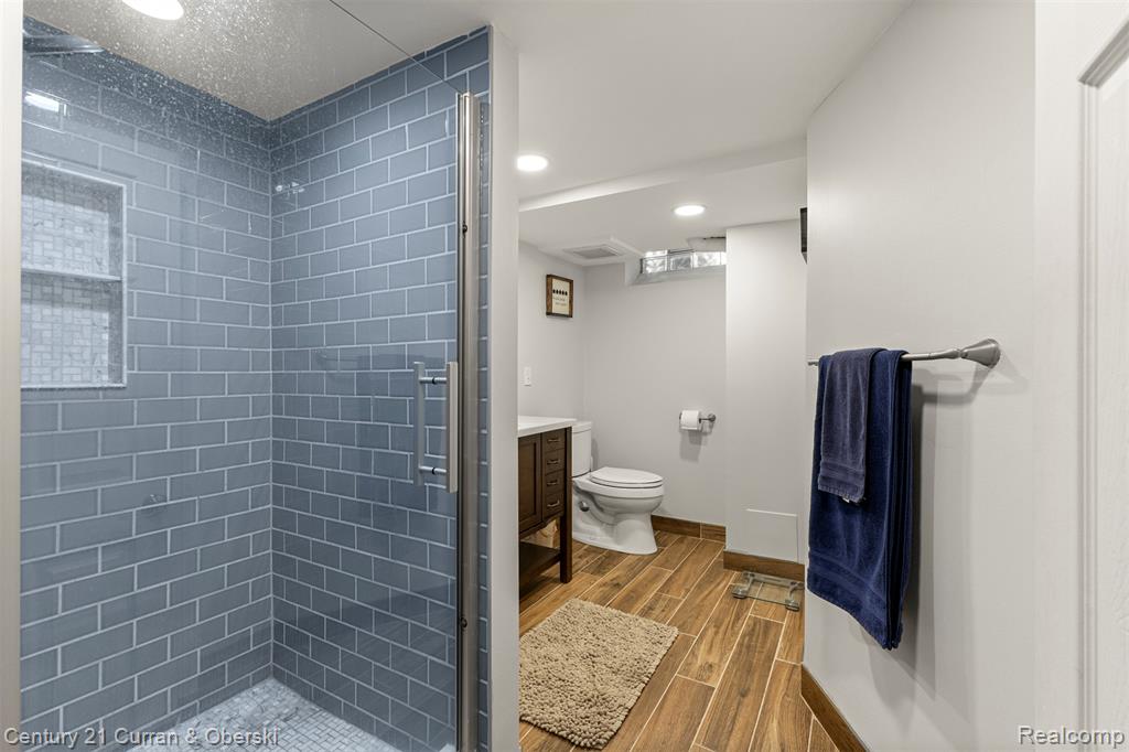 8960 Niver Avenue Allen Park, MI 48101 - Photo 23 of 41 Gallery Image 23