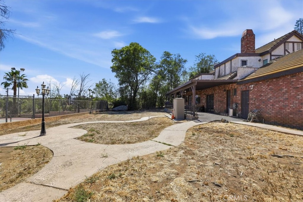 17394 Sunset View Drive Riverside, CA 92504 - Photo 43 of 62