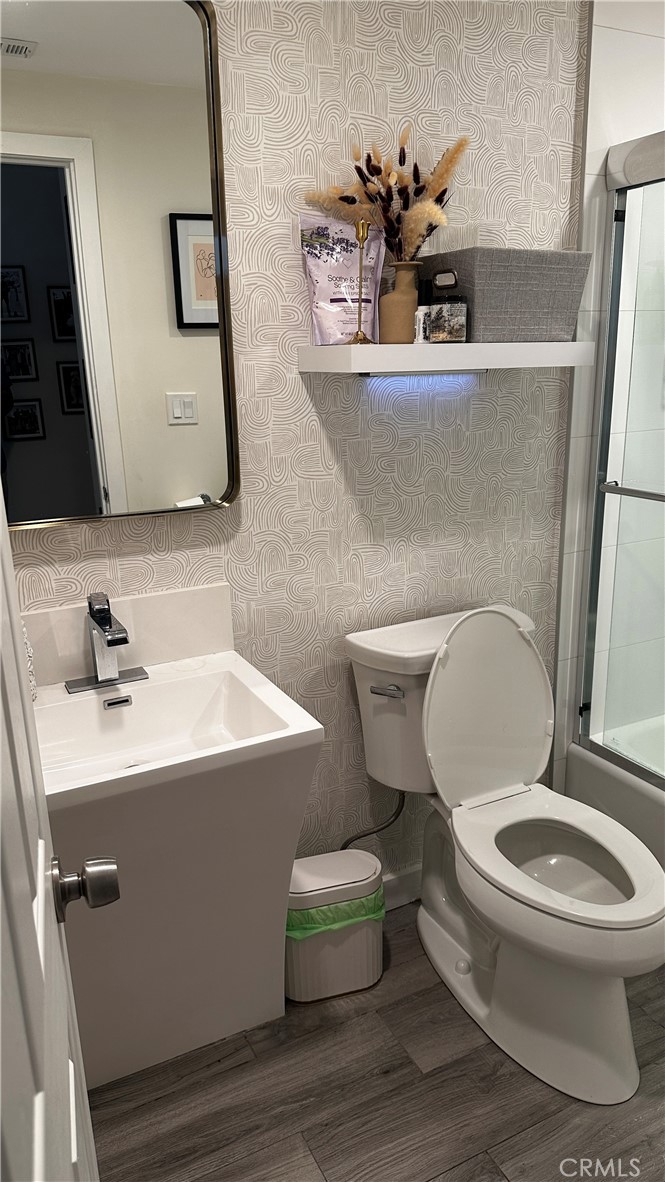 7833 Bothwell Road Reseda, CA 91335 - Photo 35 of 40 Gallery Image 35