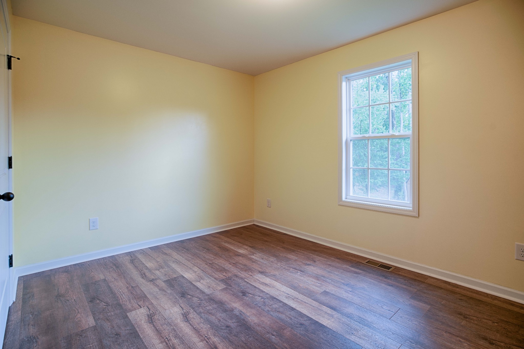 2295 Eastbrook Road Estill Springs, TN 37330 - Photo 12 of 15 Gallery Image 12