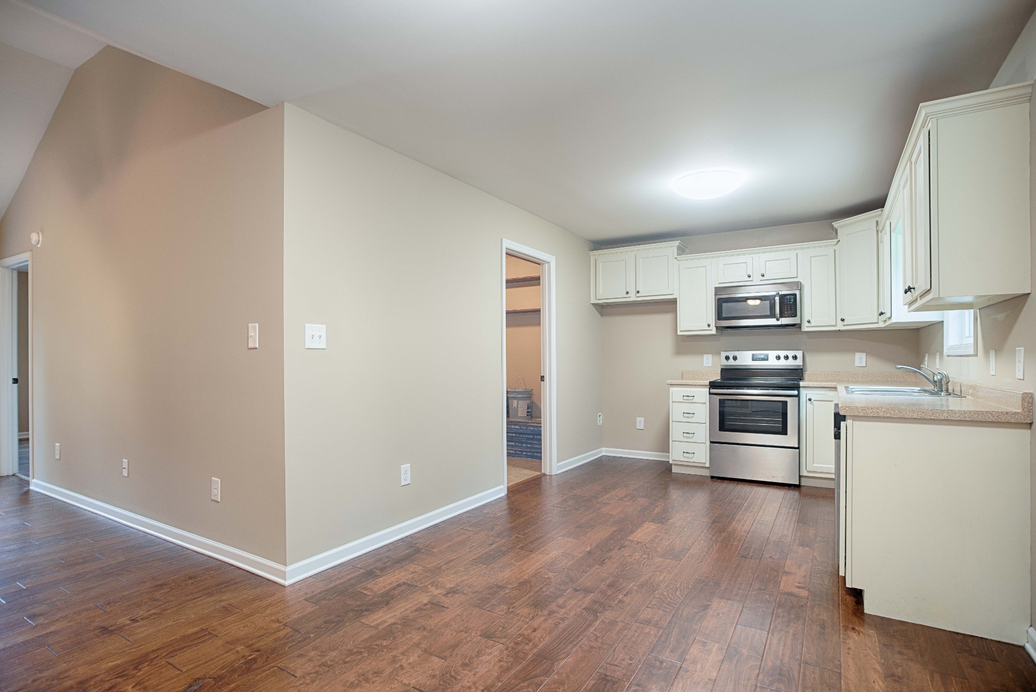 2295 Eastbrook Road Estill Springs, TN 37330 - Photo 5 of 15 Gallery Image 5