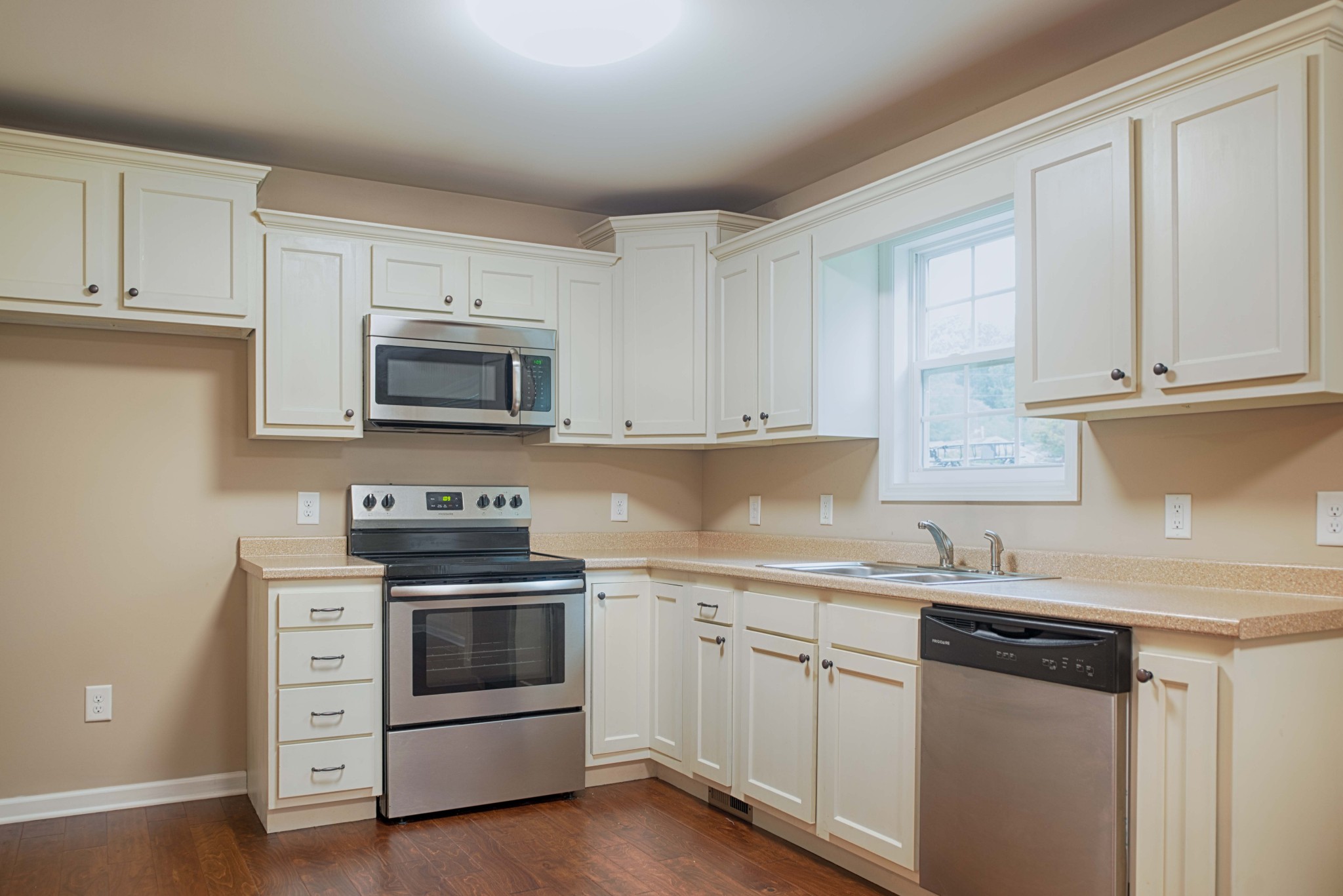 2295 Eastbrook Road Estill Springs, TN 37330 - Photo 6 of 15 Gallery Image 6