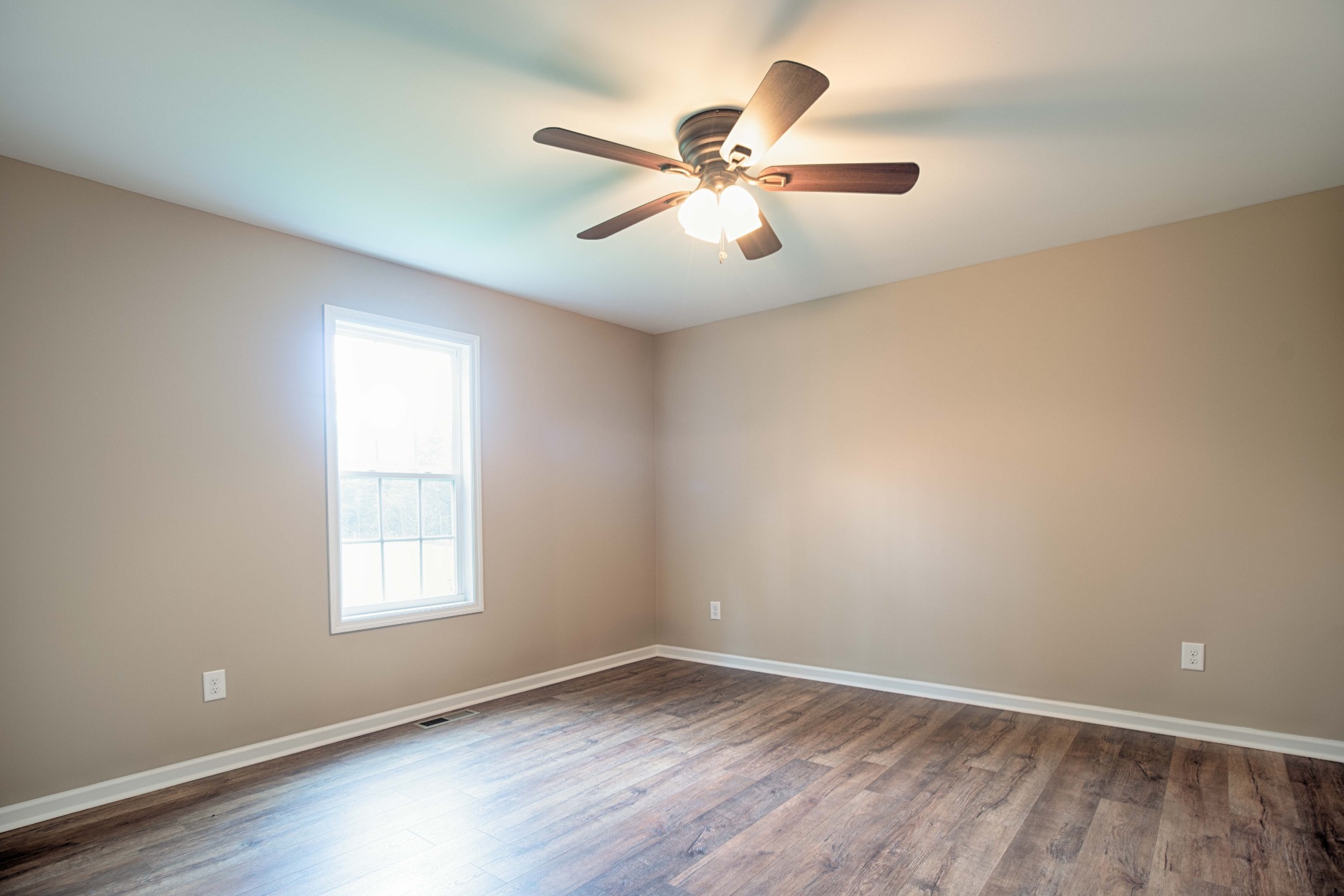 2295 Eastbrook Road Estill Springs, TN 37330 - Photo 7 of 15 Gallery Image 7