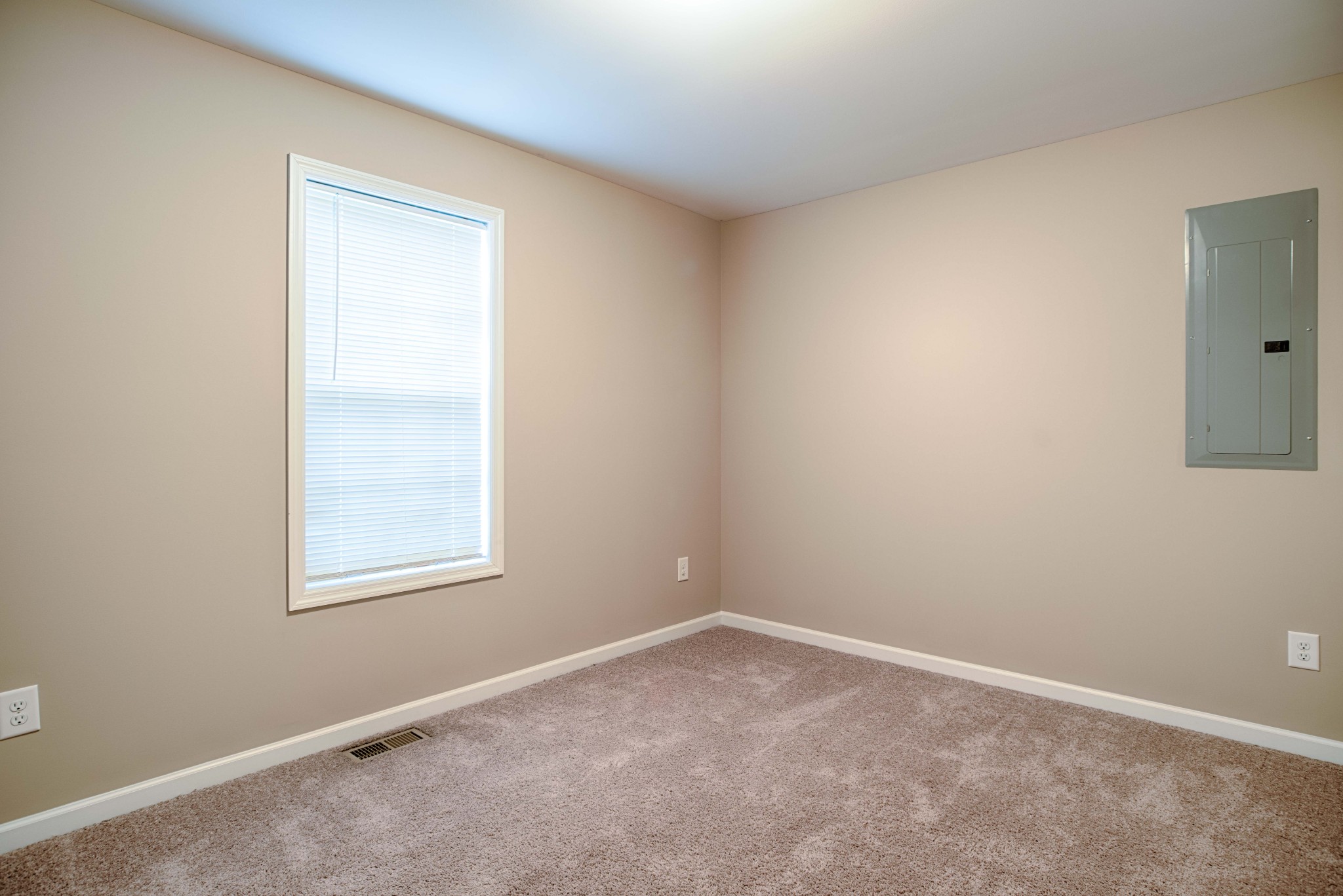 2295 Eastbrook Road Estill Springs, TN 37330 - Photo 10 of 15 Gallery Image 10