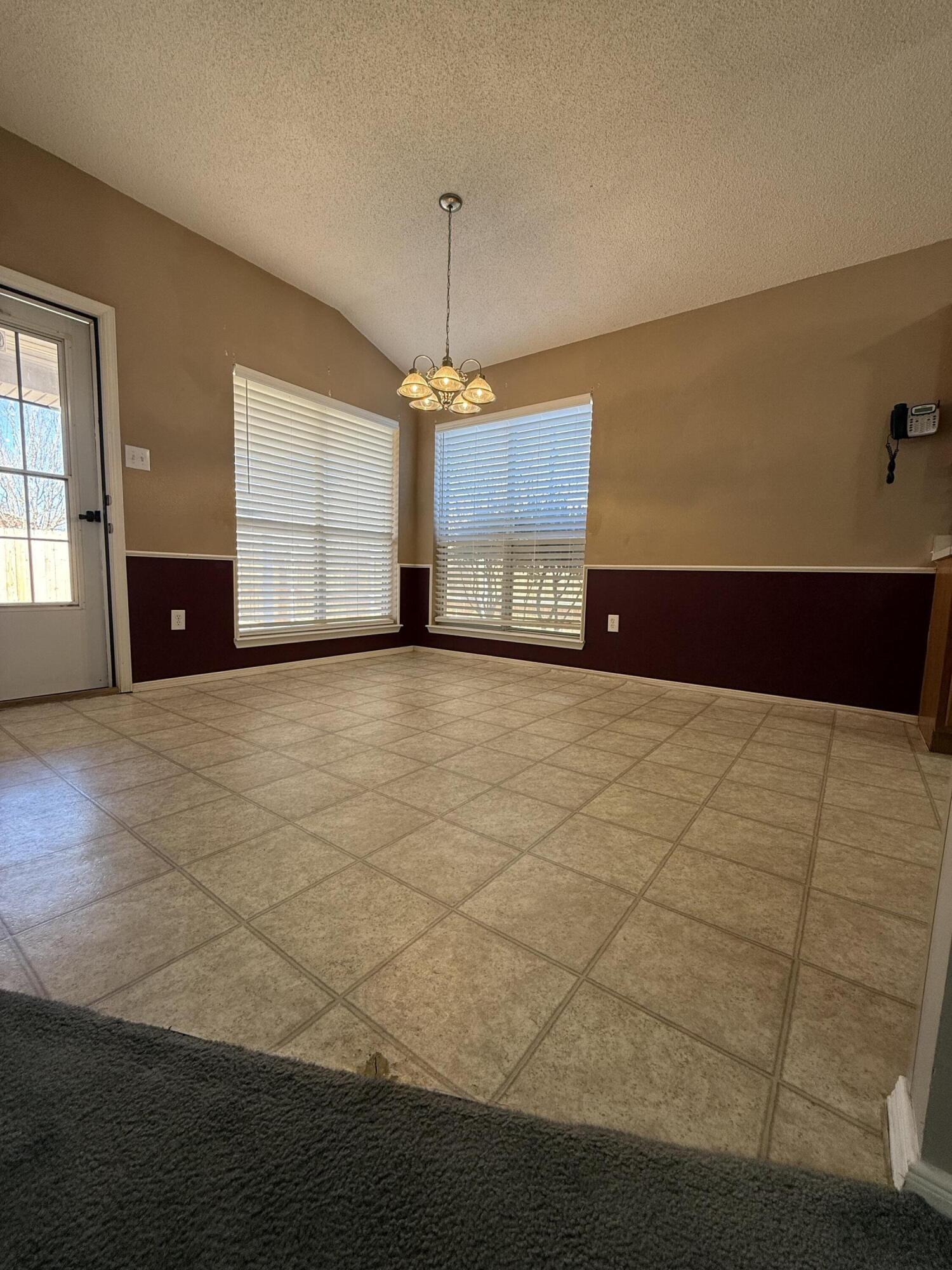 1708 77th Street Lubbock, TX 79423 - Photo 16 of 60 Dining