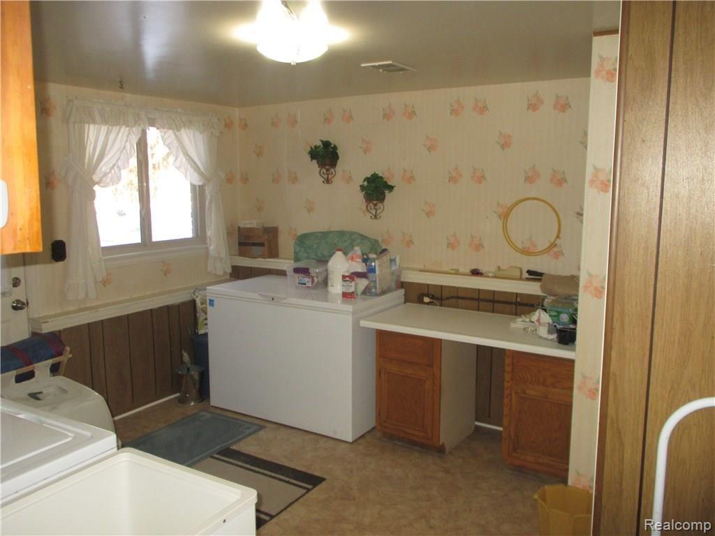368 Willow Tree Lane Rochester Hills, MI 48306 - Photo 20 of 34