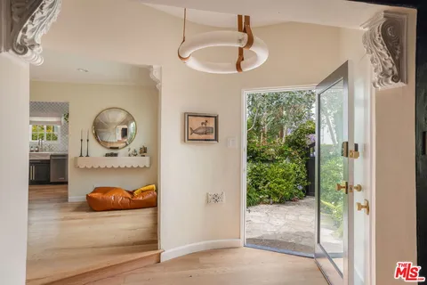 $3,995,000 | 10596 Cushdon Avenue, Los Angeles, CA 90064