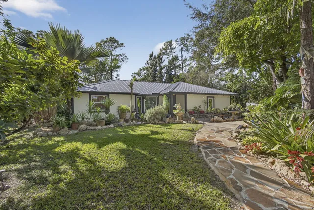 $650,000 | 17152 Sycamore Drive West, Loxahatchee, FL 33470