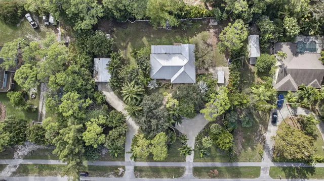 $650,000 | 17152 Sycamore Drive West, Loxahatchee, FL 33470