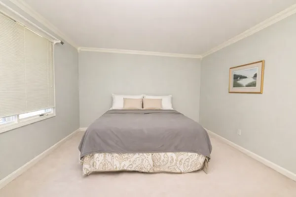 $3,300 | 4 Bittersweet Lane, Unit 4G YEARLY, Bourne, MA 02532