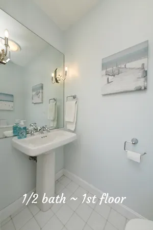 $3,300 | 4 Bittersweet Lane, Unit 4G YEARLY, Bourne, MA 02532