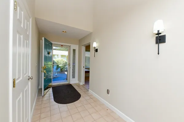 $3,300 | 4 Bittersweet Lane, Unit 4G YEARLY, Bourne, MA 02532