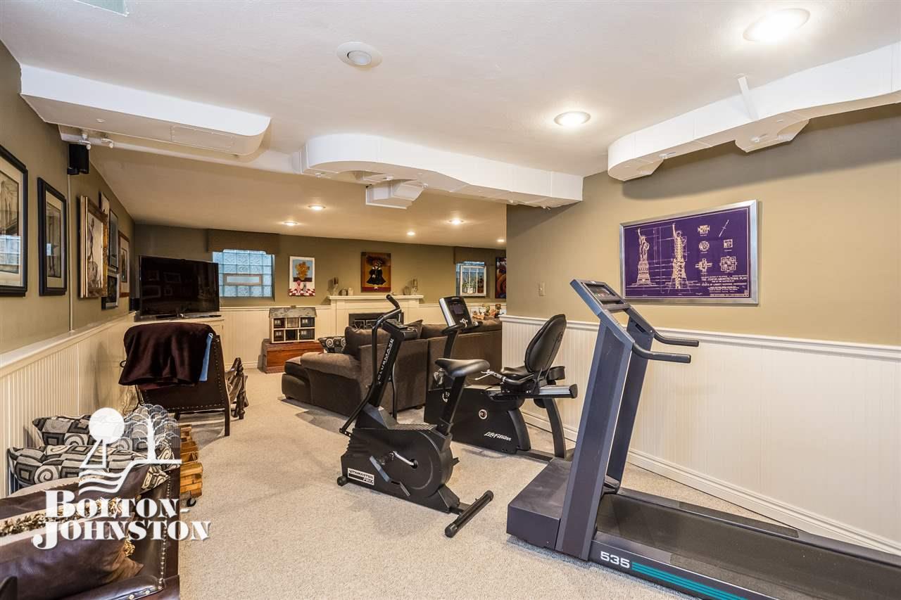 1103 Devonshire Road Grosse Pointe Park, MI 48230 - Photo 40 of 61