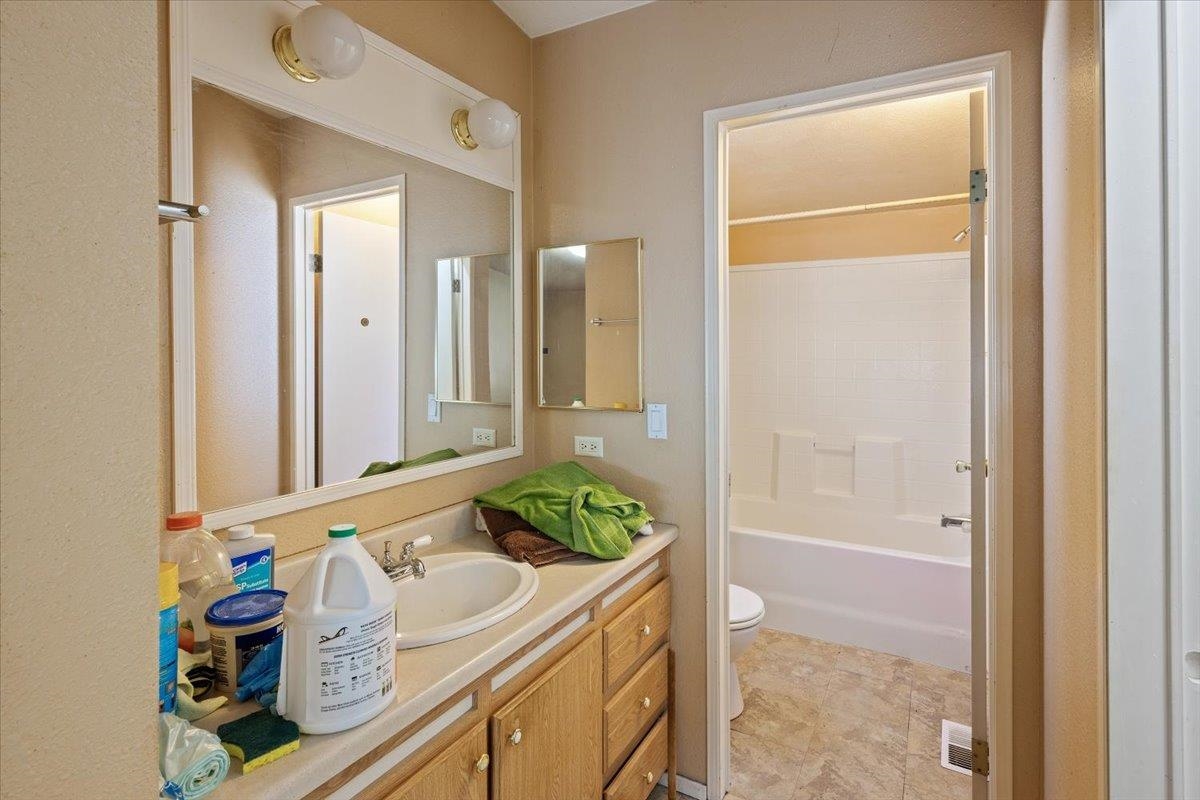 3110 East Chattaroy Road, Unit 38 Chattaroy, WA 99003 - Photo 14 of 24 Gallery Image 14
