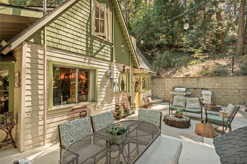 655 Cottage Grove Road Lake Arrowhead, CA 92352 - Photo 18 of 67 Gallery Image 18