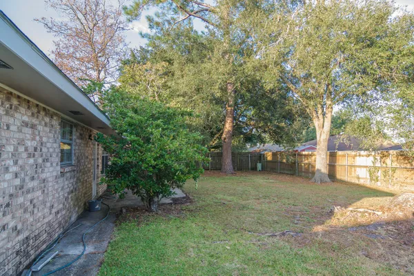 $1,750 | 111 Valencia Drive, Lafayette, LA 70506