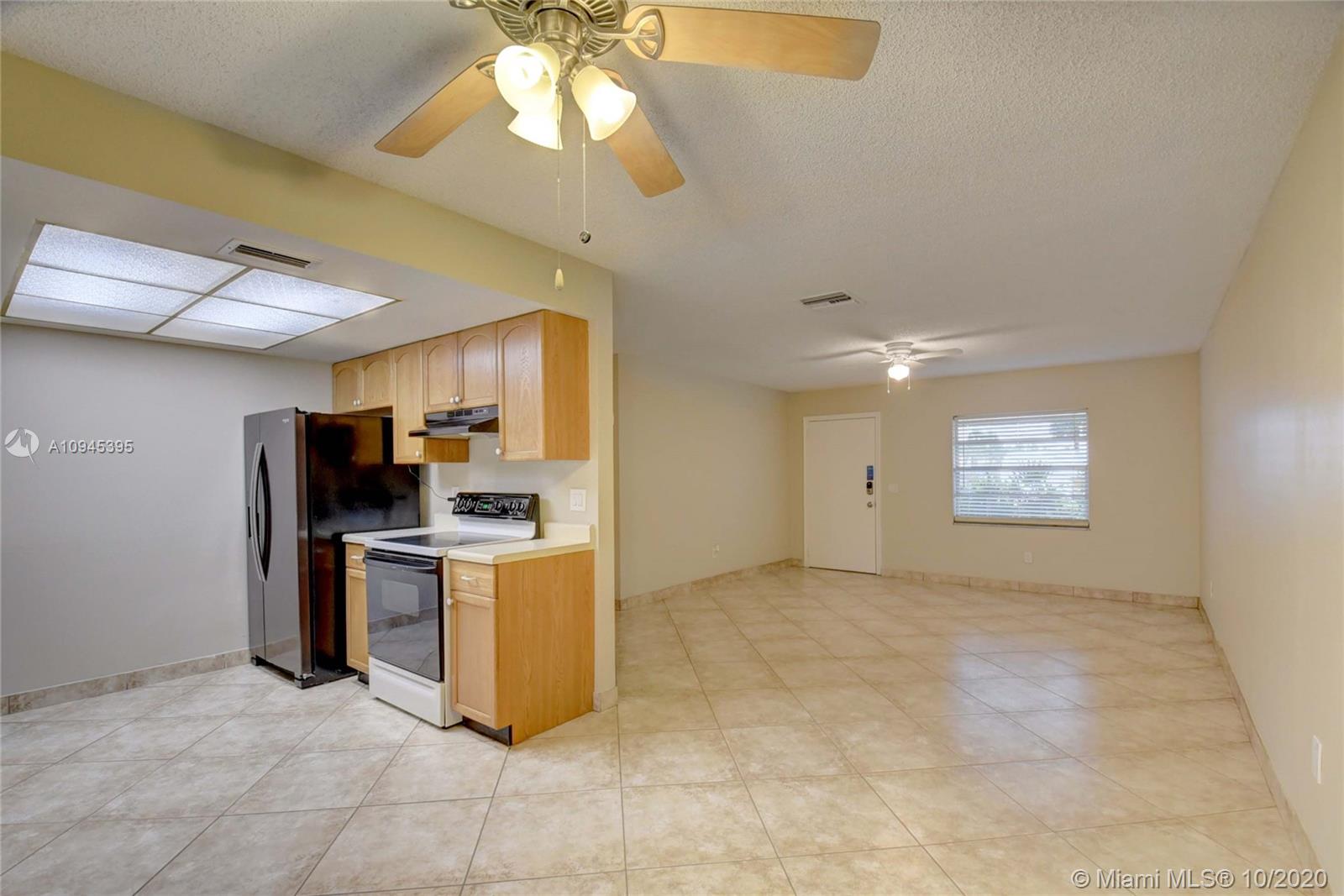 22726 Southwest 66th Avenue Boca Raton, FL 33428 - Photo 18 of 58