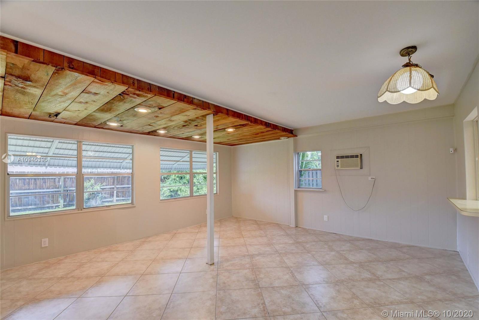 22726 Southwest 66th Avenue Boca Raton, FL 33428 - Photo 19 of 58
