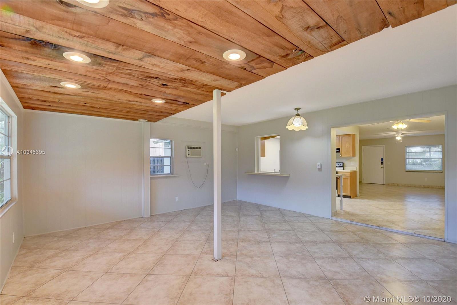22726 Southwest 66th Avenue Boca Raton, FL 33428 - Photo 20 of 58