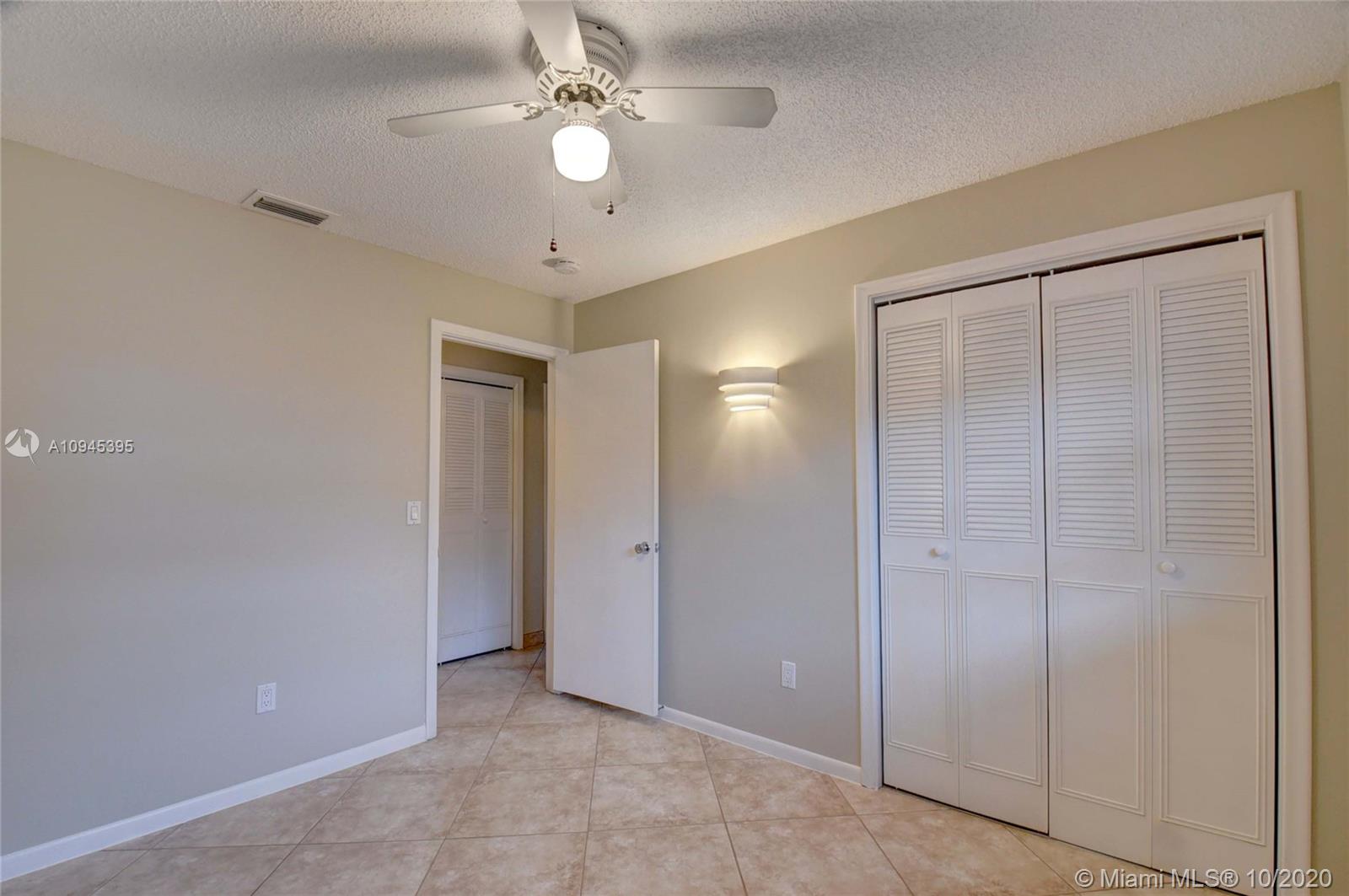 22726 Southwest 66th Avenue Boca Raton, FL 33428 - Photo 29 of 58