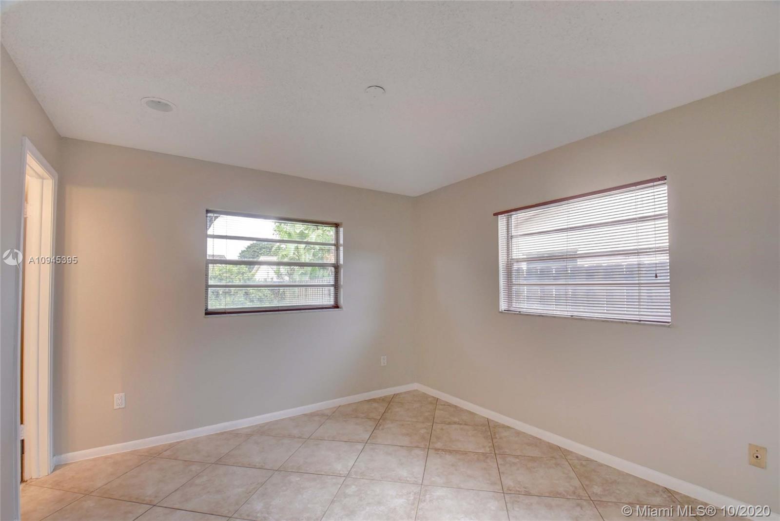 22726 Southwest 66th Avenue Boca Raton, FL 33428 - Photo 35 of 58